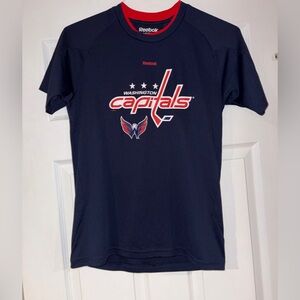 Reebok Capitals Navy Short Sleeve Tee kid size large 14/16